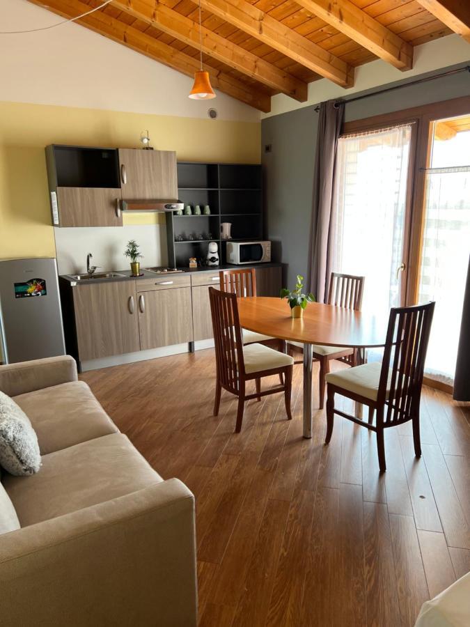 Residence Ulivi Cavaion Veronese Bagian luar foto