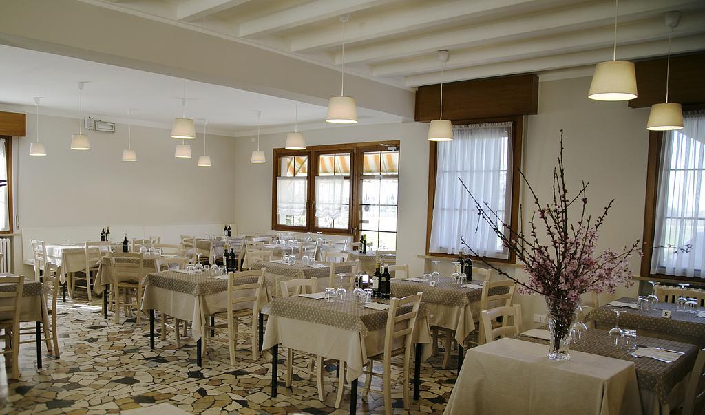 Residence Ulivi Cavaion Veronese Bagian luar foto